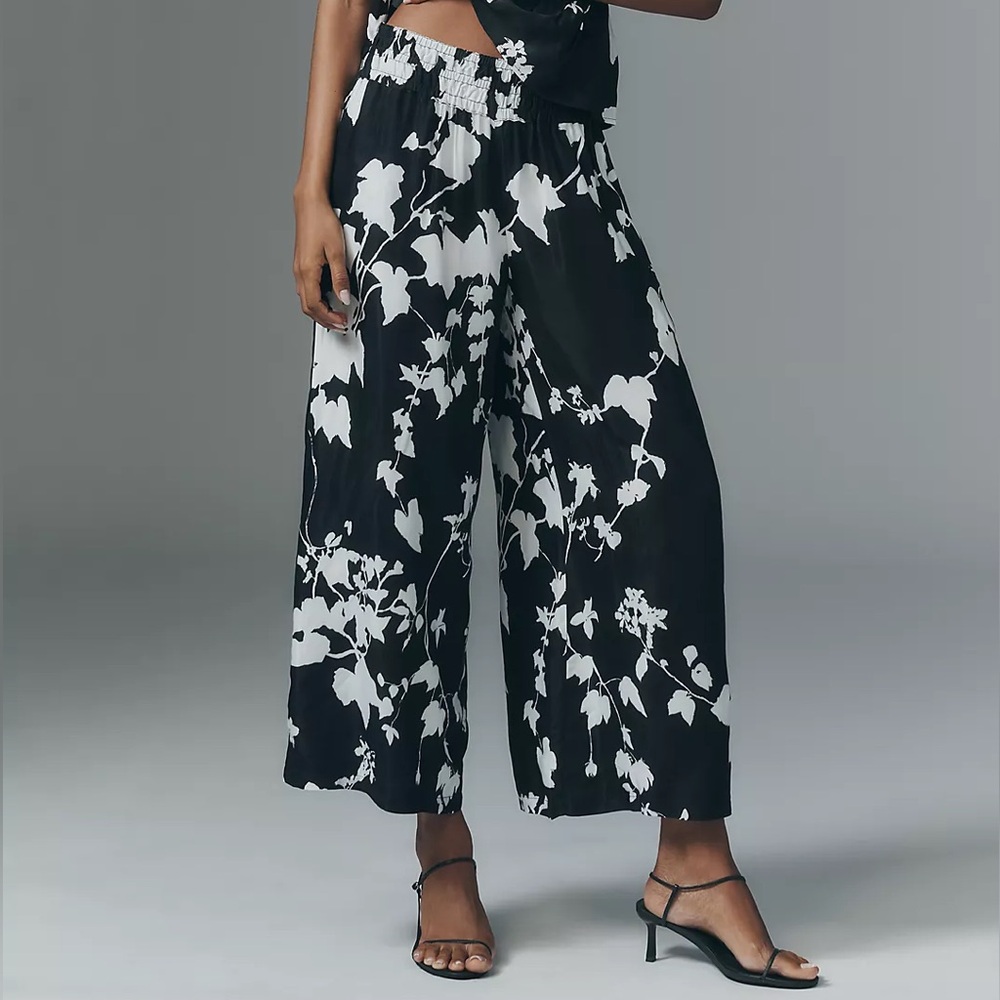 NEW Anthropologie Women's Black & White Silky Floral Wide-Leg Pants